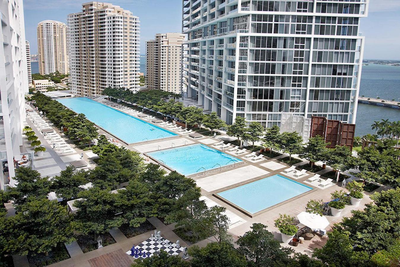 Luxurious Condo At Icon With Views Miami Buitenkant foto