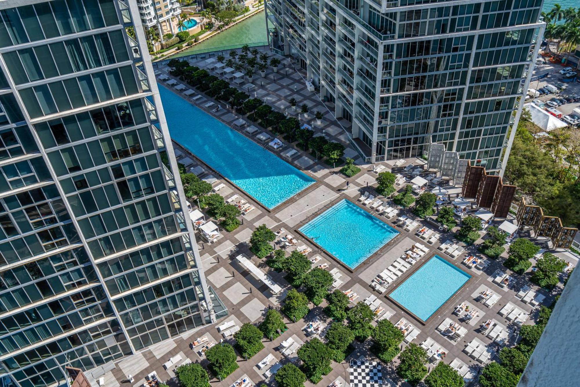 Luxurious Condo At Icon With Views Miami Buitenkant foto